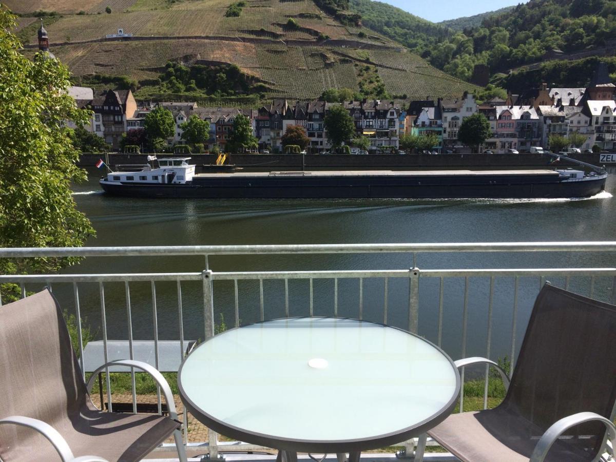 Apartament Haus Margarete Zell an der Mosel Zewnętrze zdjęcie