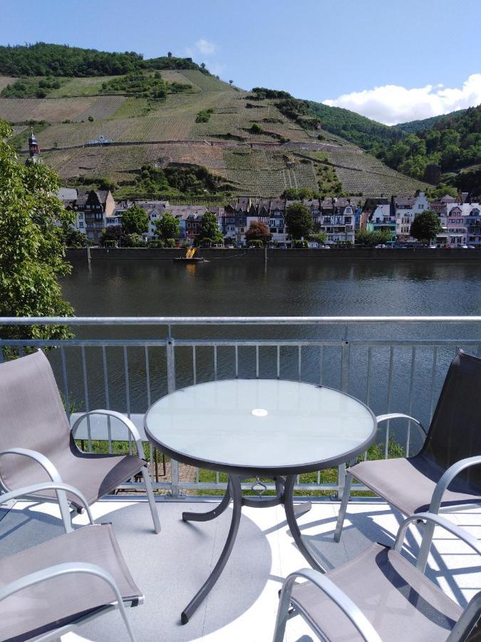 Apartament Haus Margarete Zell an der Mosel Zewnętrze zdjęcie